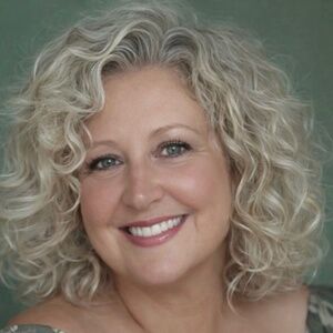 Meet your Posher, Lee